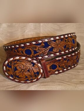 Men's Tony Lama Belt Custom Tooled Leather 42, "Doug" Name, USA Made Superb Cond